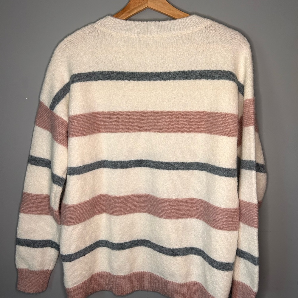 Pull over sweater - Picture 4 of 6